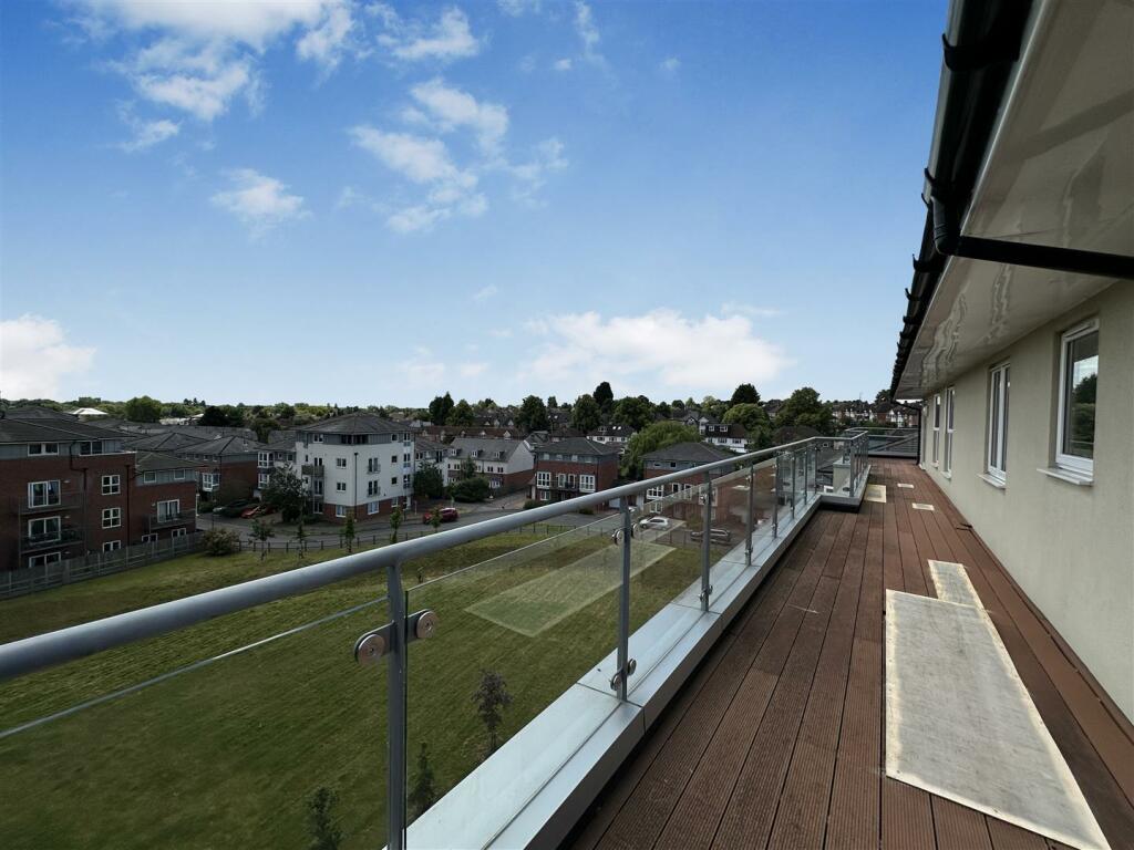 Additional image 40 of Andrews Close, Warwick