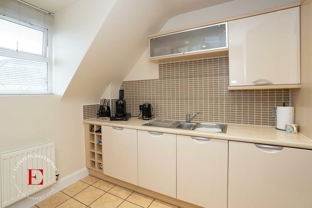 Additional image 7 of Grafton Close, Kenilworth