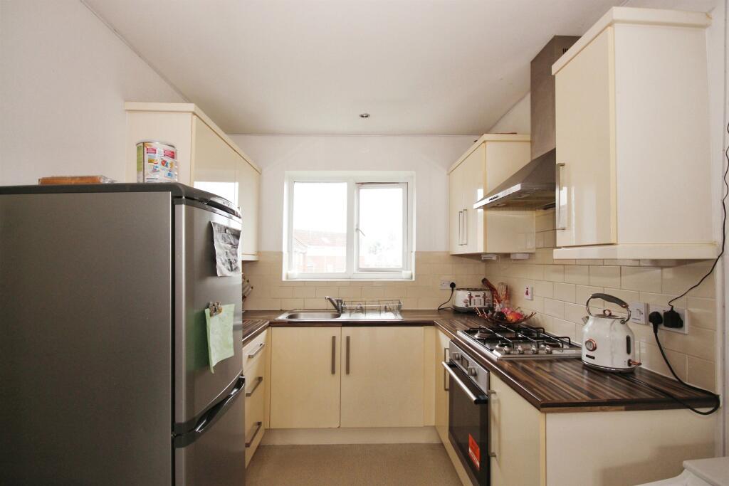 Additional image 3 of Common Way, Coventry