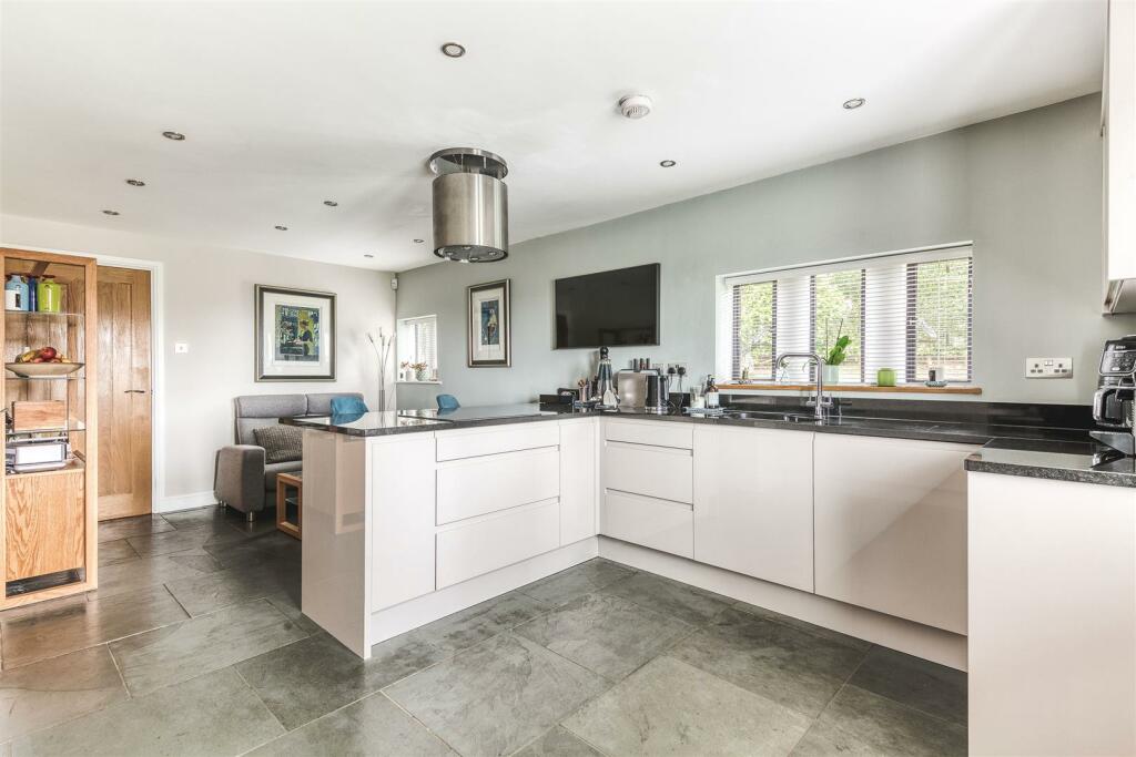 Additional image 2 of Morley Manor, Morley, Derbyshire