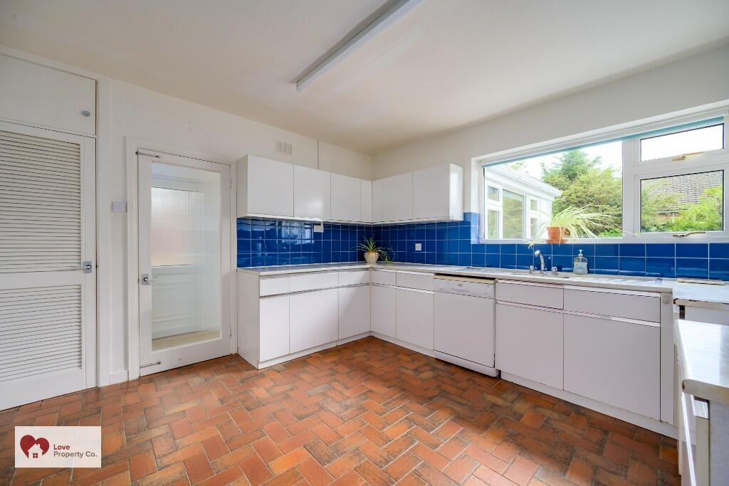 Additional image 2 of Dockers Close, Balsall Common, CV7 7EH