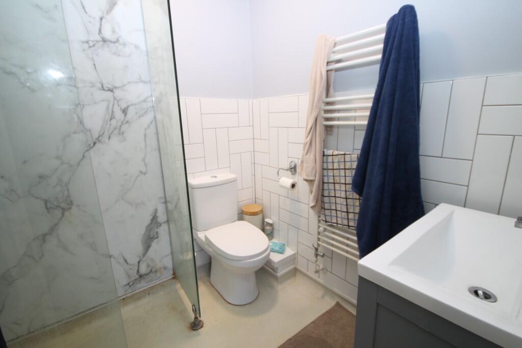 Additional image 7 of Viaduct Close, Rugby, Warwickshire, CV21