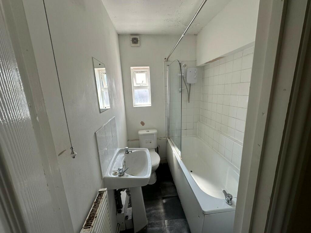 Additional image 11 of Church Street, Leamington Spa, Warwickshire, CV31