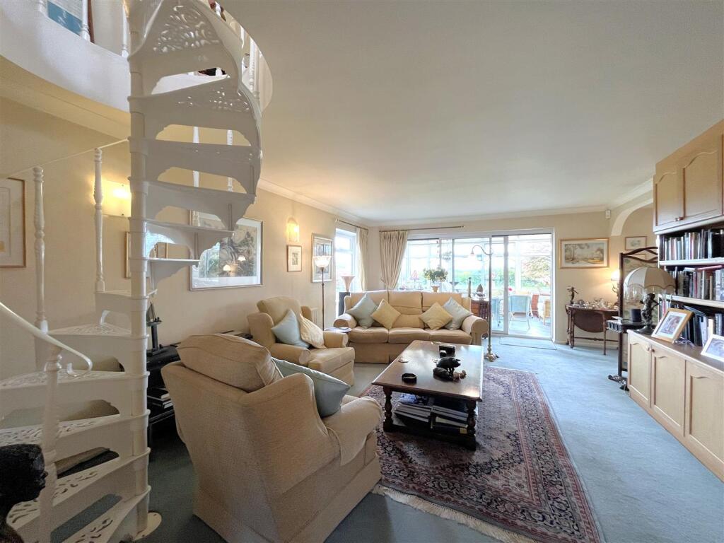 Additional image 10 of Grove Park, Hampton-on-the-hill, Nr Warwick