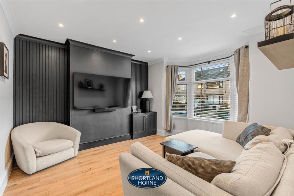 Additional image 29 of Gregory Avenue, Styvechale, Coventry