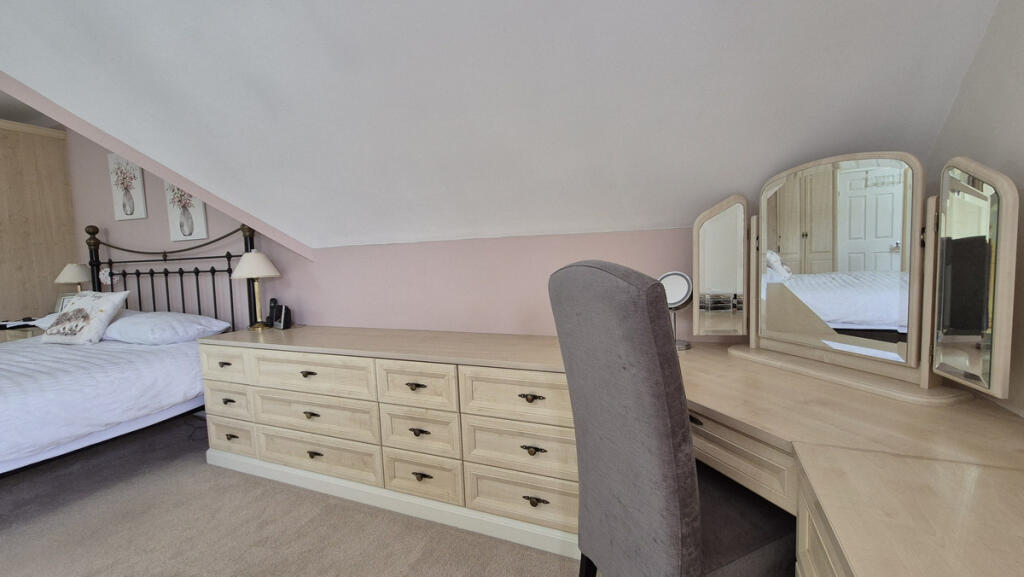 Additional image 19 of Banbury Road, Southam, CV47