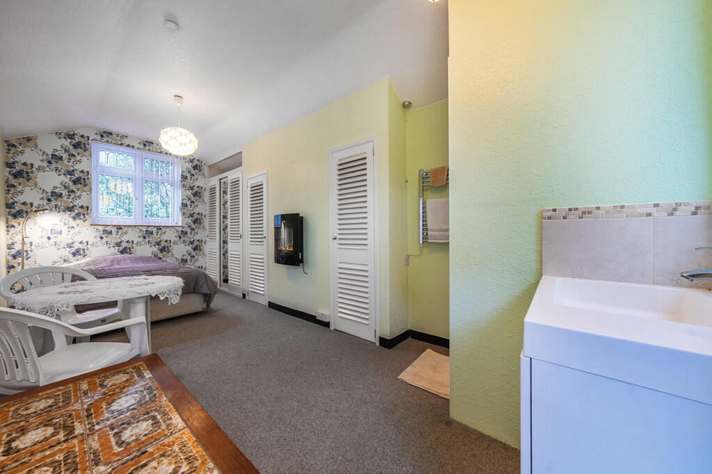 Additional image 16 of Berkhampstead, Belvedere