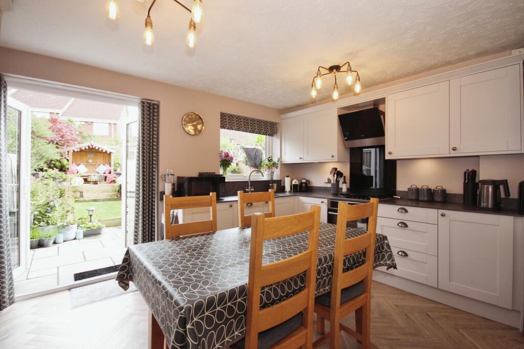 Additional image 5 of Combroke Grove, Hatton Park, Warwick, CV35