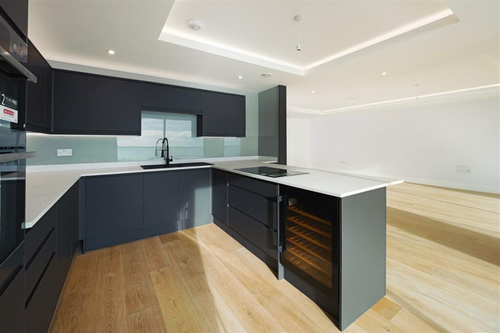 Additional image 16 of The Penthouse, Coast House, Encombe Hill, Sandgate