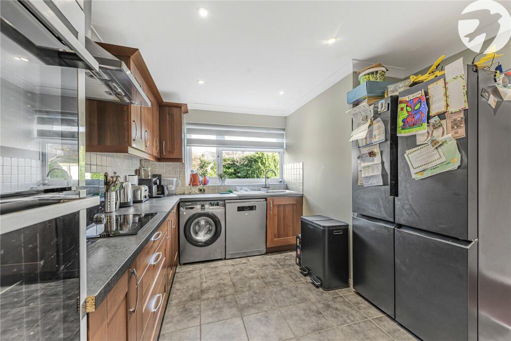 Additional image 4 of Worcester Close, Greenhithe, DA9