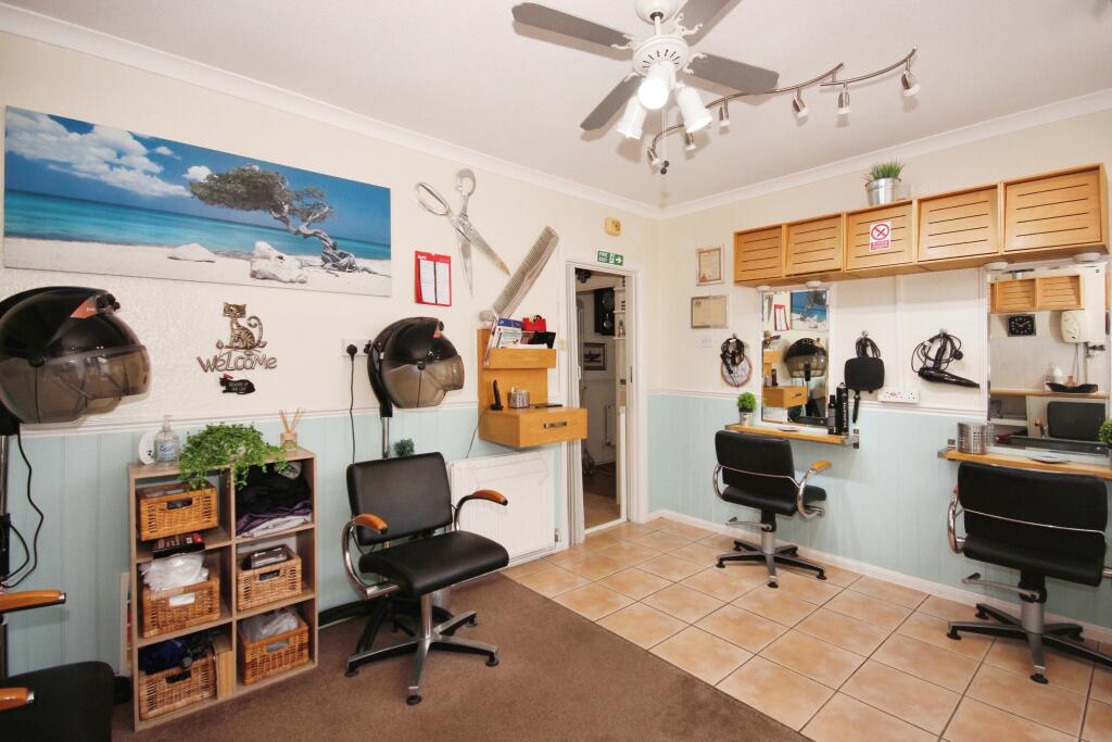 Additional image 3 of Newburgh Crescent, Warwick, Warwickshire, CV34