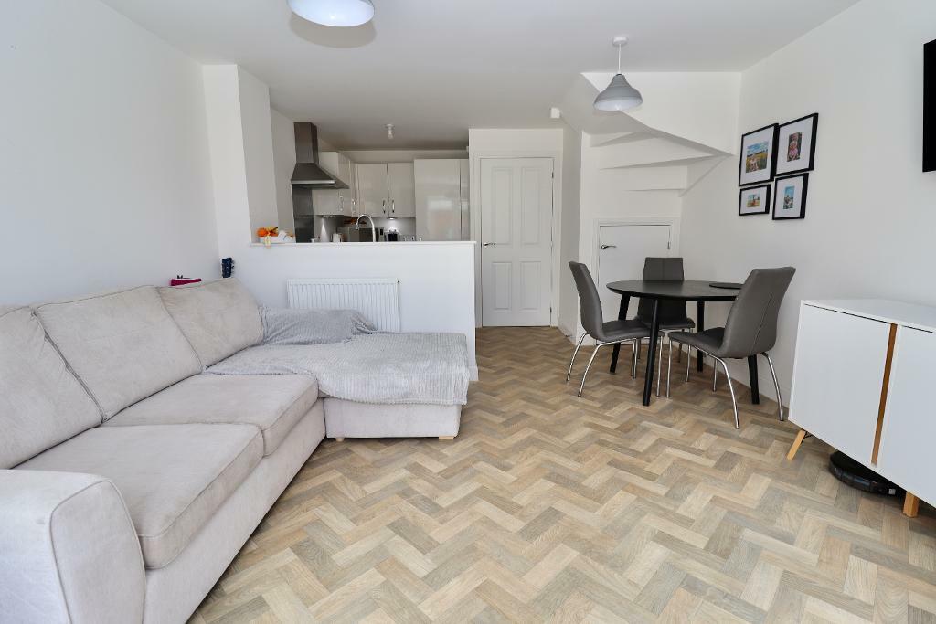 Additional image 7 of Lake Drive, Hythe, Kent, CT21 4BN