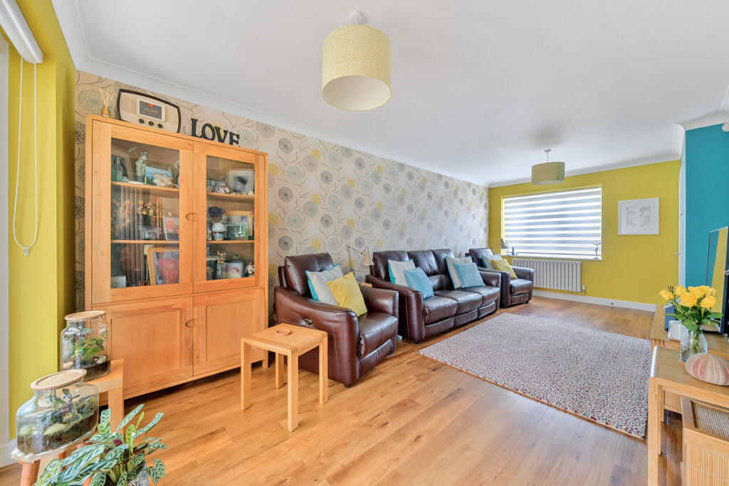 Additional image 13 of Cowley Avenue, Greenhithe, DA9 9PJ