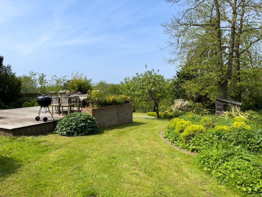 Additional image 19 of Pear Tree Lane, Shorne, Gravesend, Kent, DA12