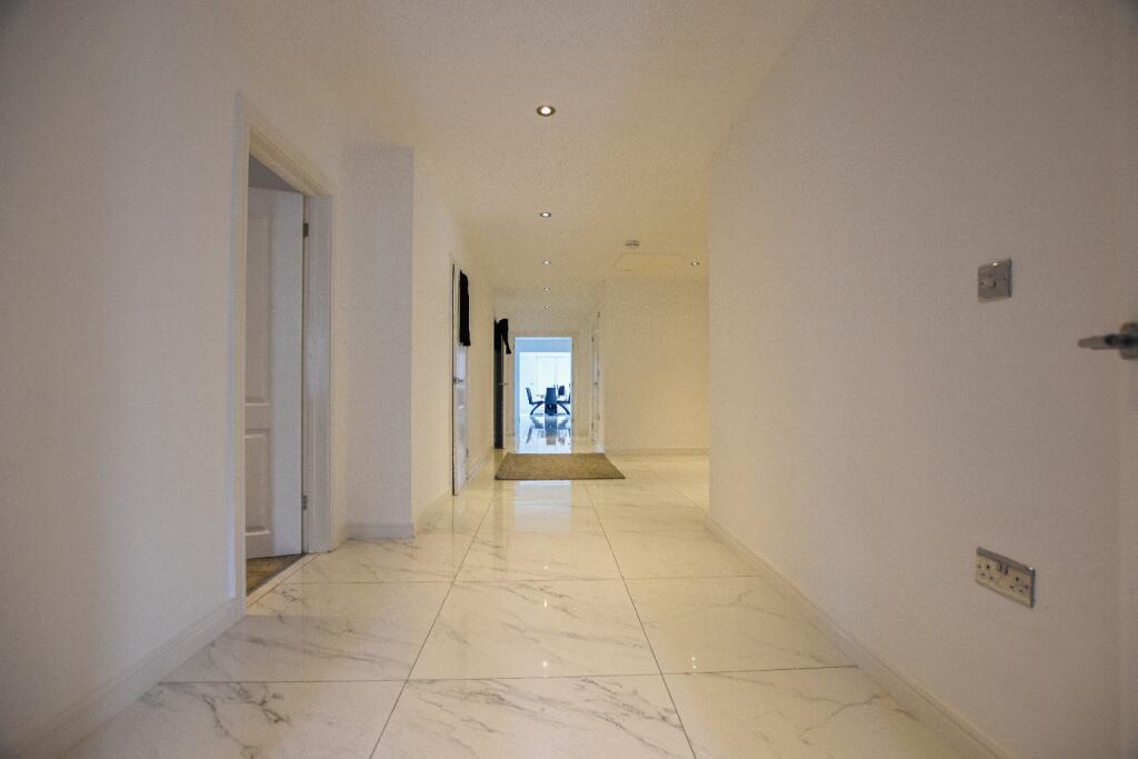 Additional image 17 of Woodland Close, New Barn, DA3