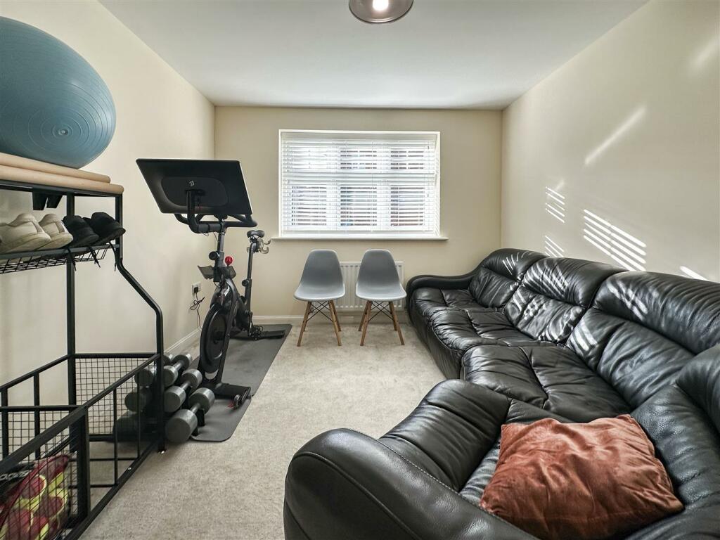 Additional image 9 of Poplar Way, Whitnash, Leamington Spa