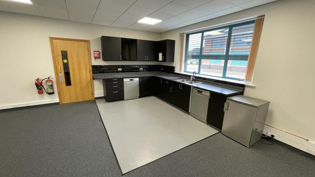 Additional image 20 of 2 Jephson Court, Tancred Close, Leamington Spa, Warwickshire, CV31 3RZ