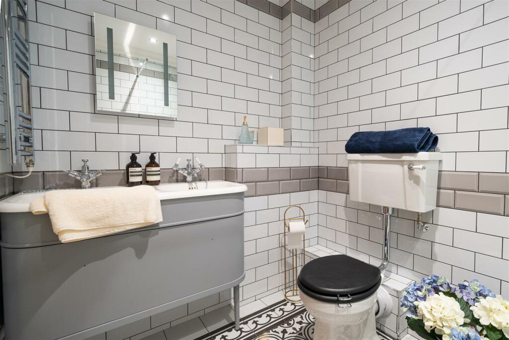 Additional image 27 of Apt 2, Riber Castle, Riber, Matlock, Derbyshire, DE4 5JU