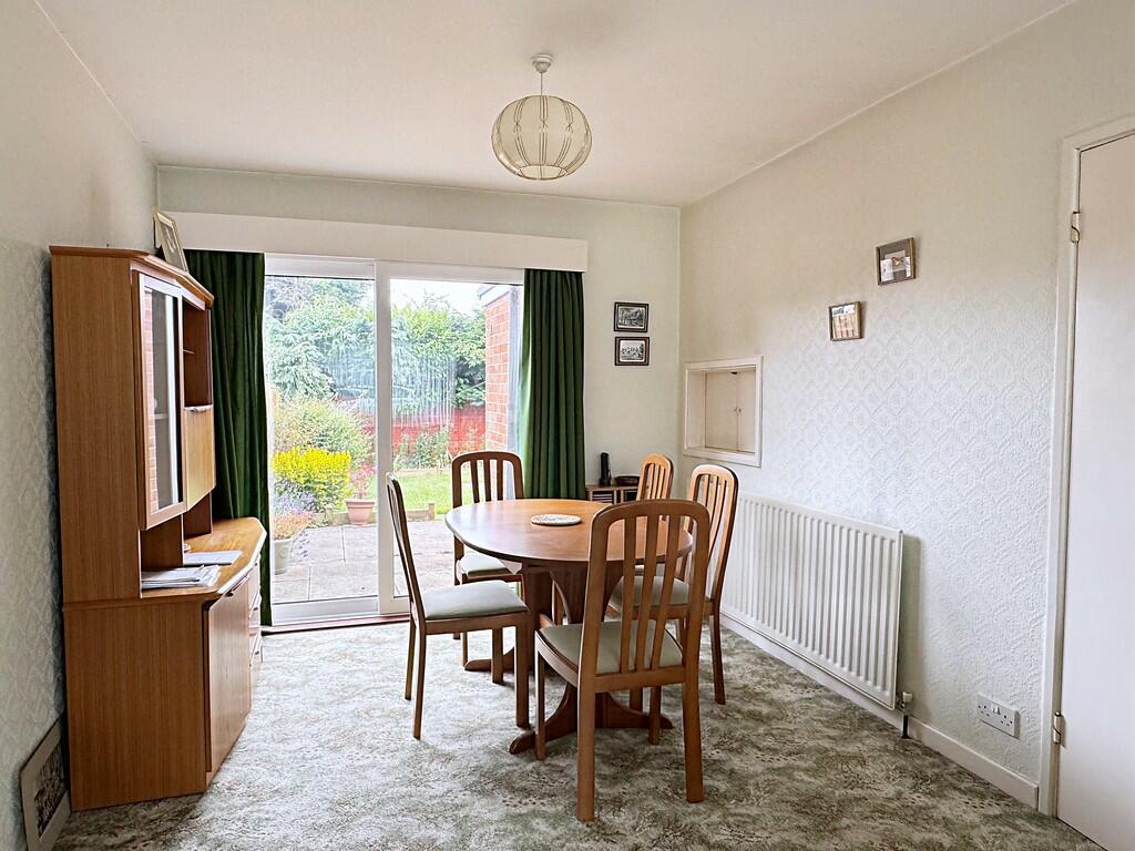 Additional image 5 of Laburnum Avenue, Kenilworth