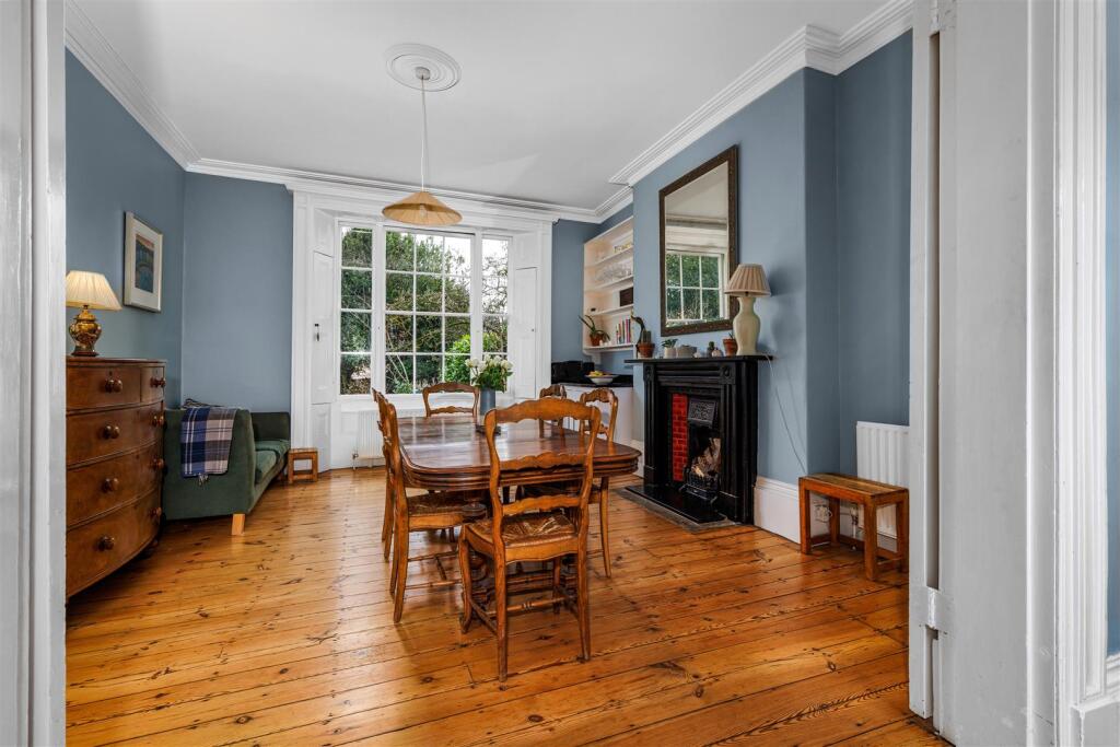 Additional image 48 of Milverton Crescent, Leamington Spa