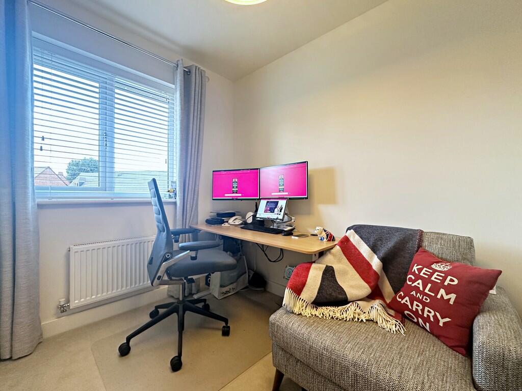 Additional image 9 of Martin Drive, Kenilworth