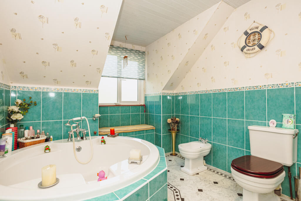 Additional image 35 of Islesteps, Dumfries, DG2