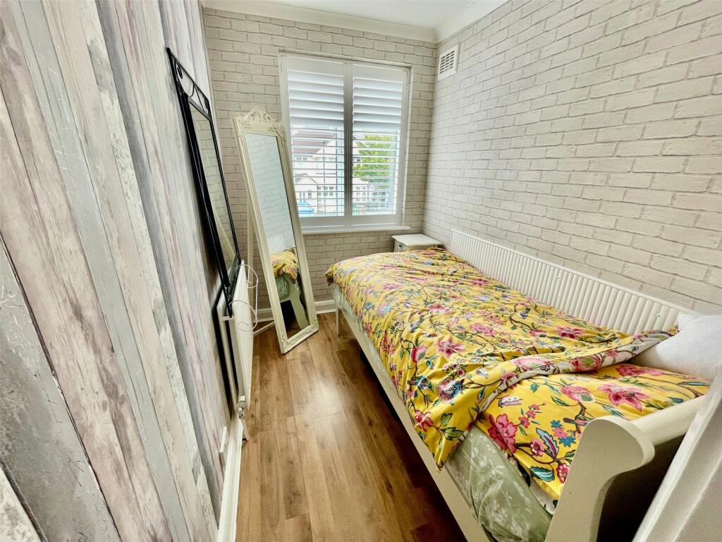 Additional image 13 of Yorkland Avenue, Welling, Kent, DA16