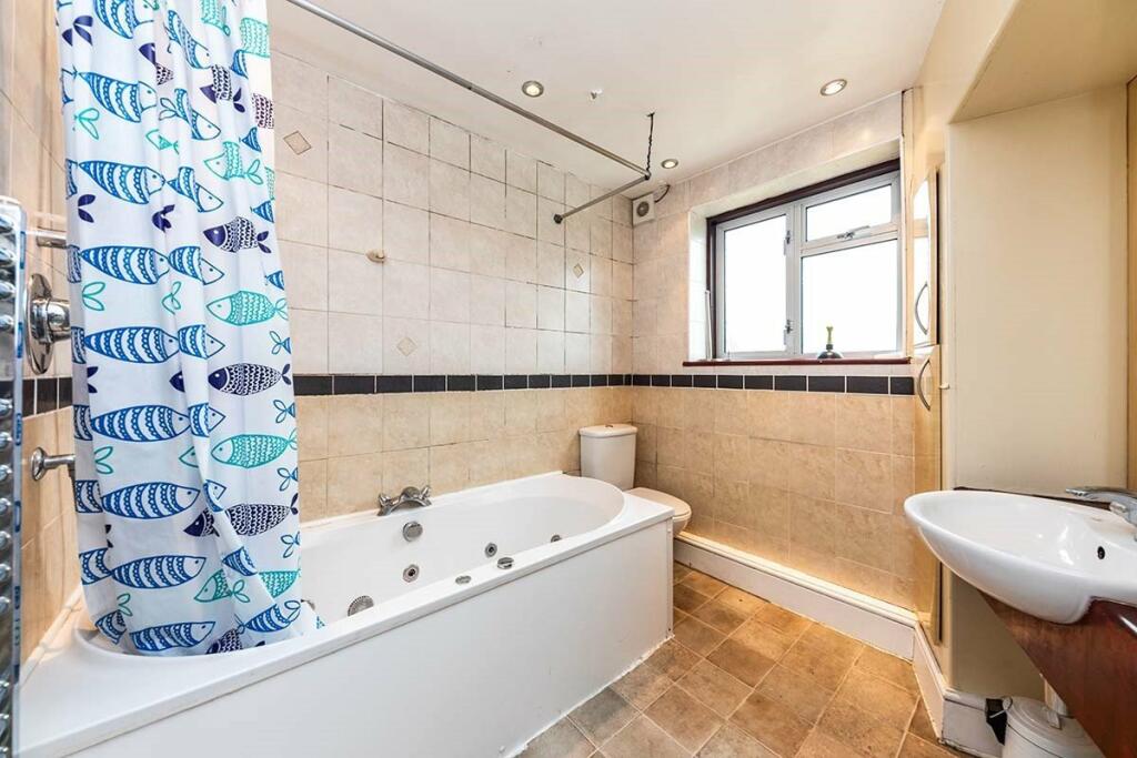 Additional image 7 of Glen Iris Avenue, Canterbury, CT2