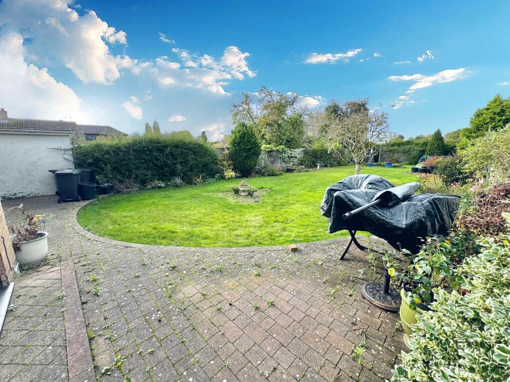 Additional image 35 of Magyar Crescent, Nuneaton, CV11