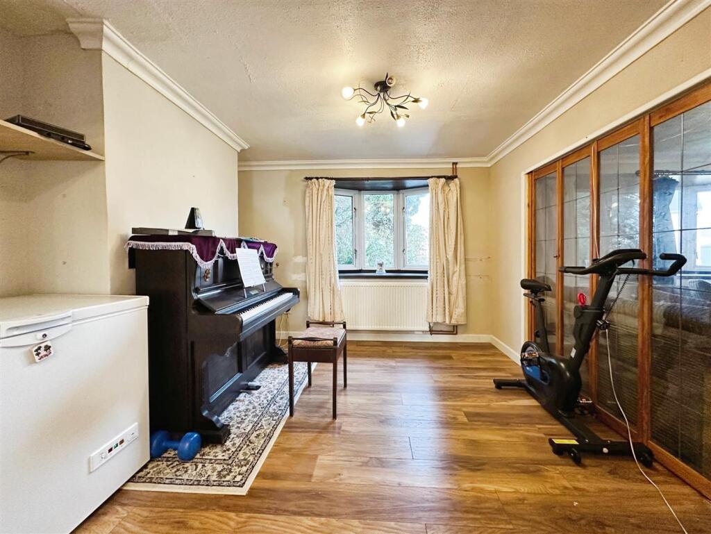 Additional image 12 of Manor Road, Harbury, Leamington Spa