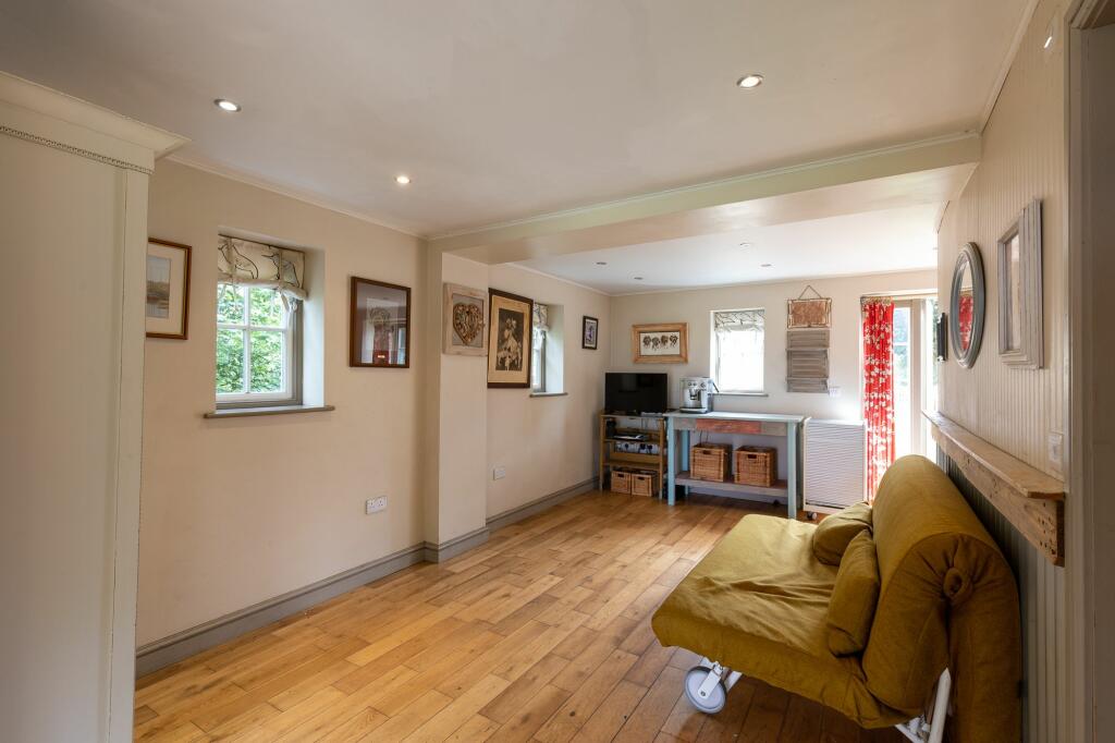 Additional image 30 of Stunning views of Beeston Castle with a detached annexe