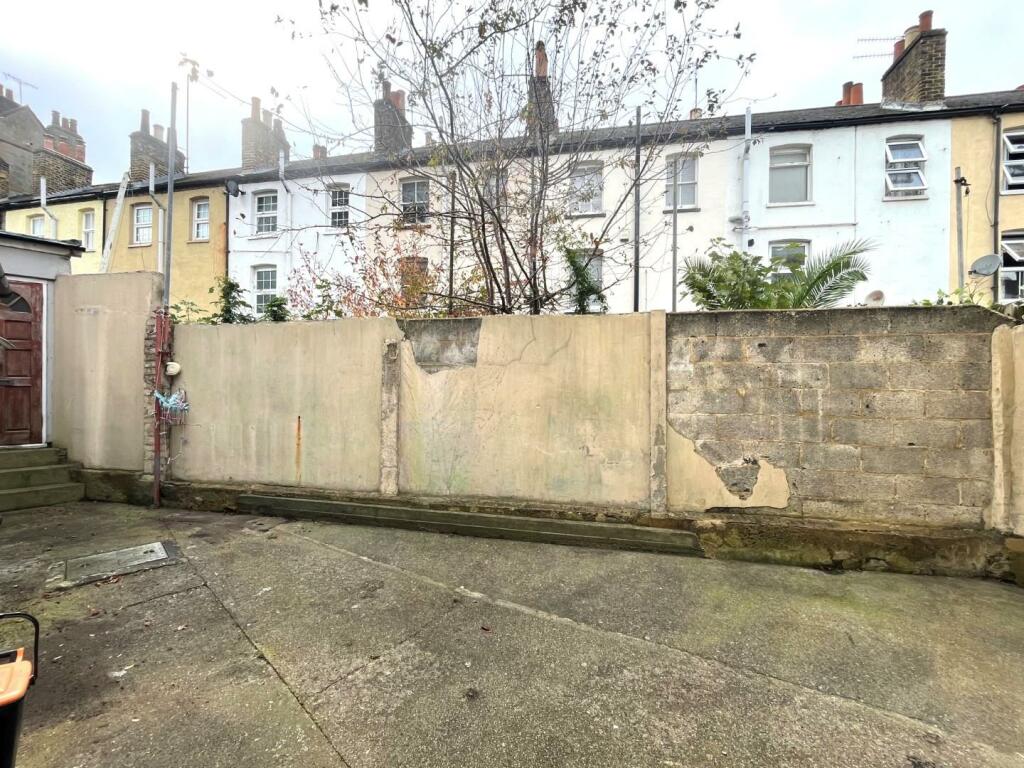 Additional image 10 of Gordon Place, Gravesend, DA12