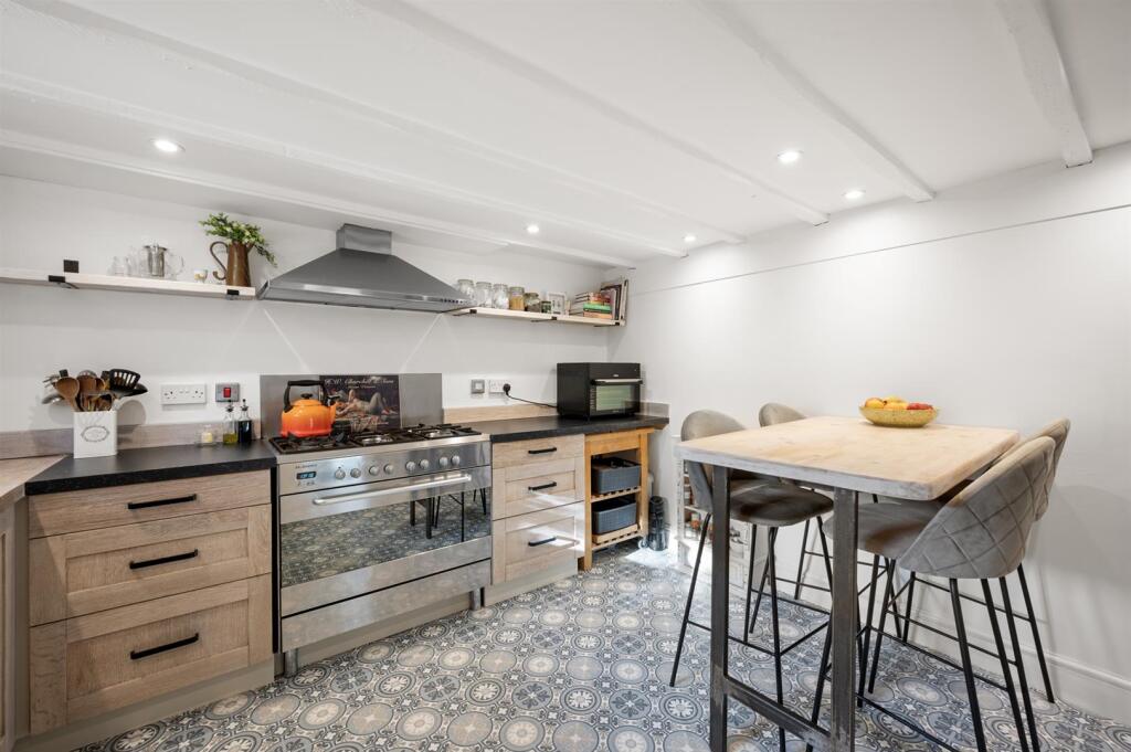 Additional image 15 of Oldham Villas, Matlock