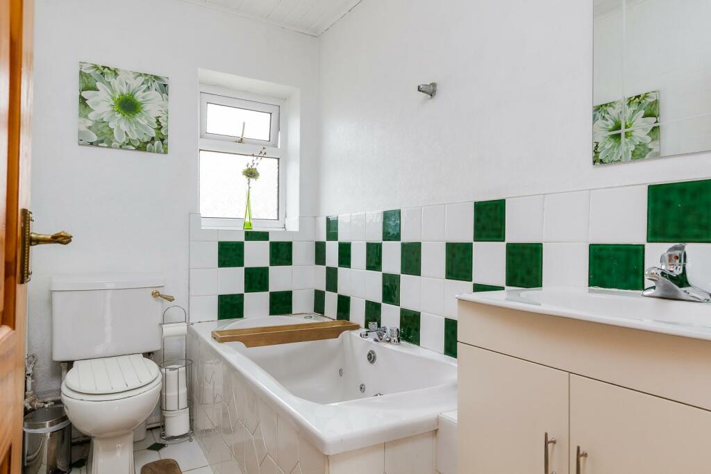 Additional image 8 of Davenport Avenue, Nantwich, Cheshire