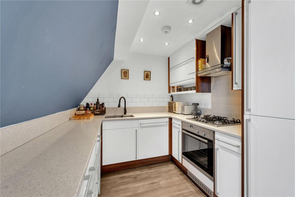 Additional image 5 of Bunstone Hall, Chapel Drive, DA2