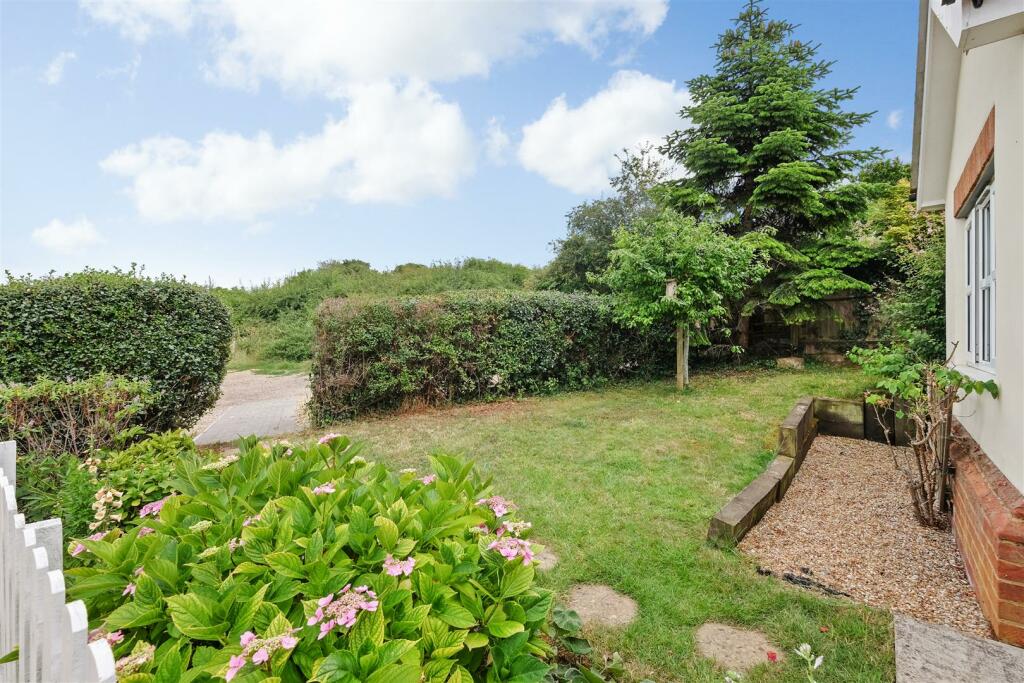 Additional image 21 of Gordon Road, Whitstable