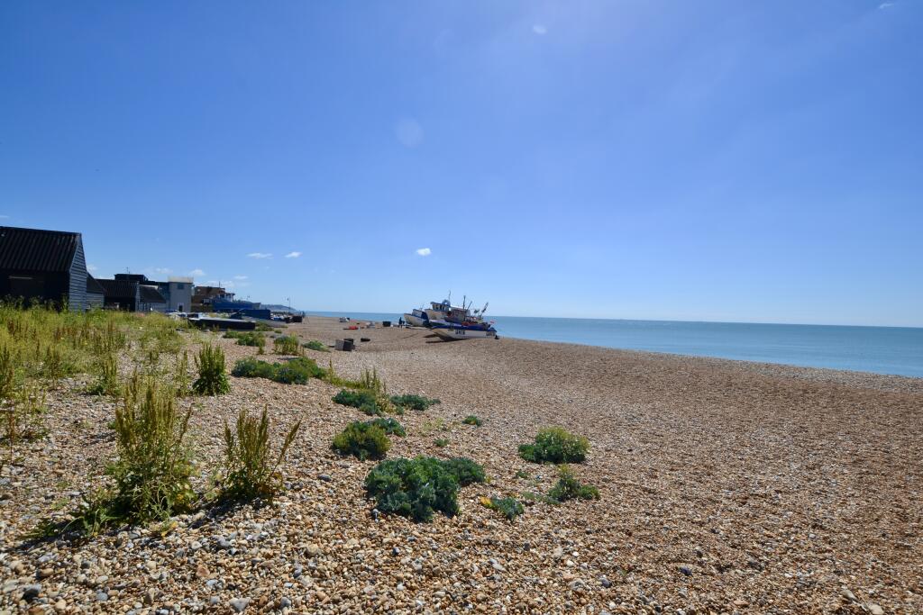 Additional image 15 of Drift, Fishermans Beach, Hythe, Kent