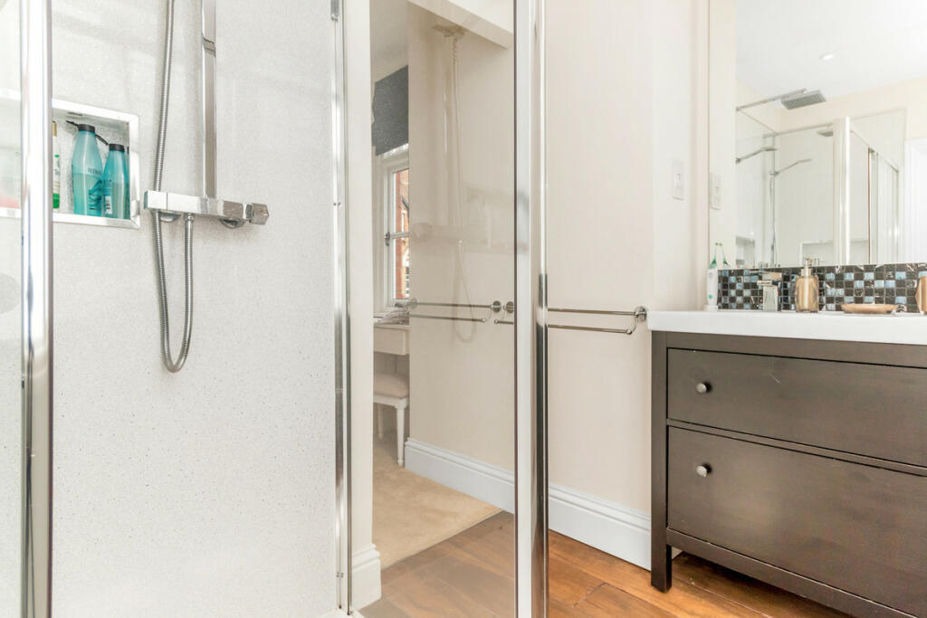 Additional image 25 of Station Road Kenilworth, Warwickshire, CV8 1JD