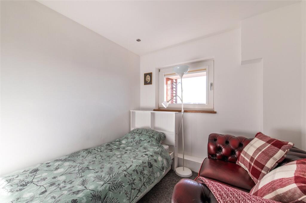 Additional image 7 of Spring Grove, Gravesend, Kent, DA12