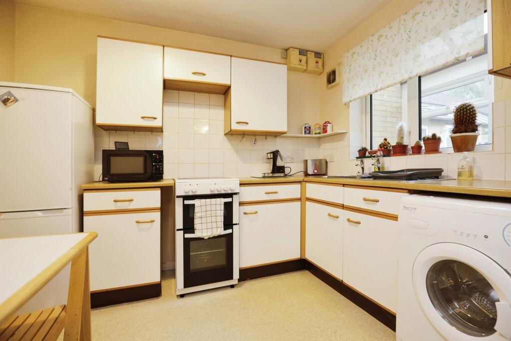 Additional image 7 of Willow Tree Gardens, Hillmorton, Rugby