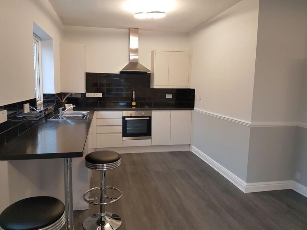 Additional image 2 of Willes Road, Ravensgate House, The Garden Apartments, Leamington Spa, CV31 1BY