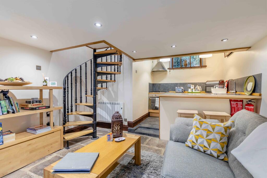 Additional image 23 of The Rock, Bakewell