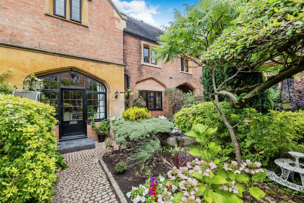 Additional image 9 of Church Road, Snitterfield, Stratford-Upon-Avon