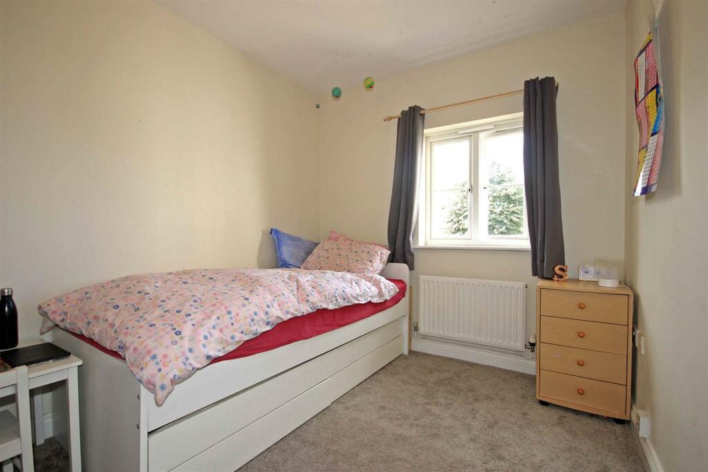 Additional image 10 of Campriano Drive, Warwick