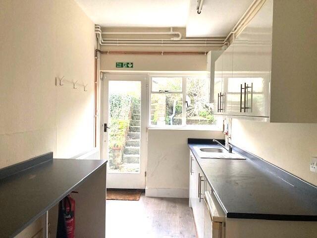 Additional image 3 of 127 High Street, Hythe, Kent