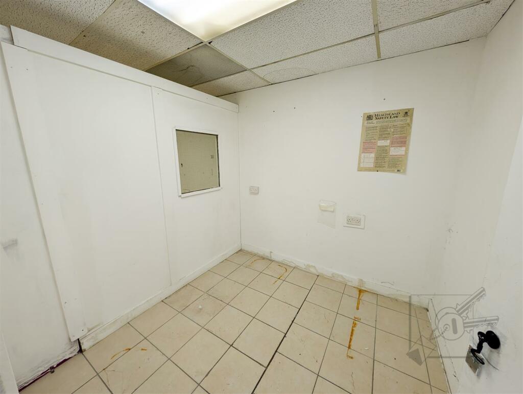 Additional image 6 of The Row, New Ash Green, Longfield