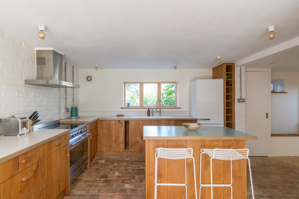 Additional image 12 of Island Wall, Whitstable, Kent