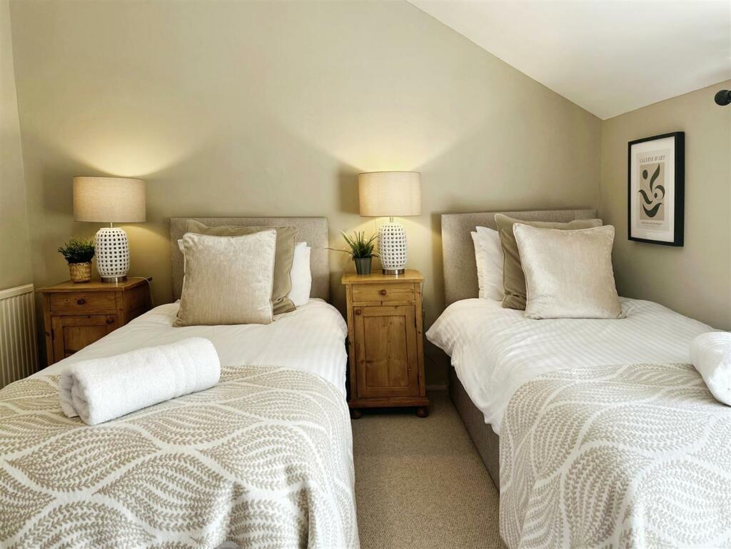 Additional image 28 of Greaves Lane, Ashford-In-The-Water, Bakewell, Derbyshire, DE45 1QH