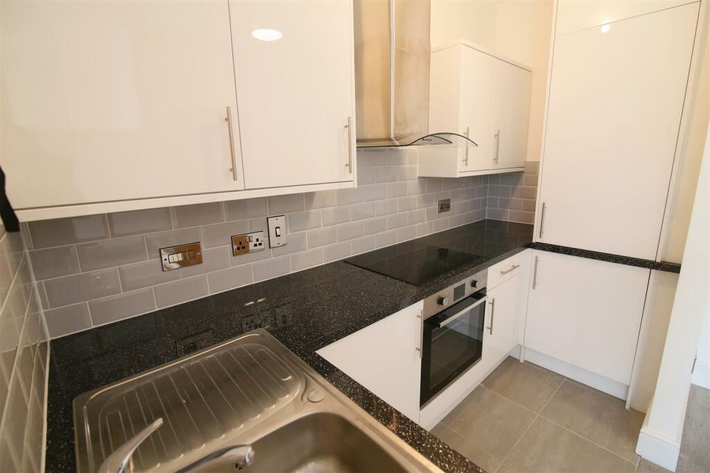 Additional image 7 of Flat 2 Symington House, Market Street, Rugby