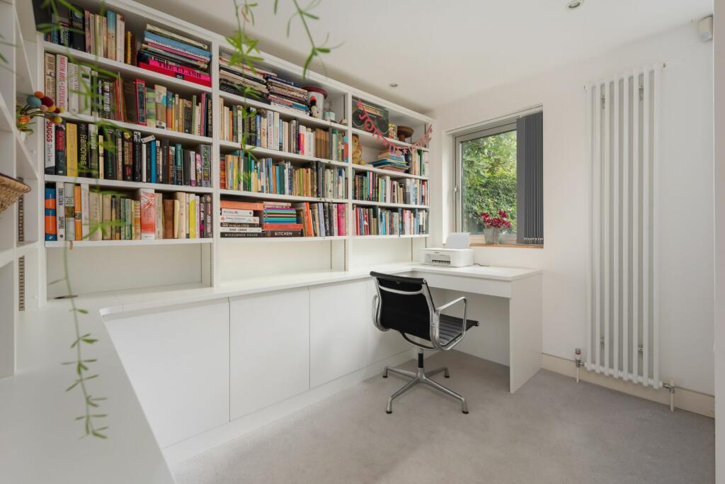 Additional image 12 of Admiralty Walk, Whitstable, CT5